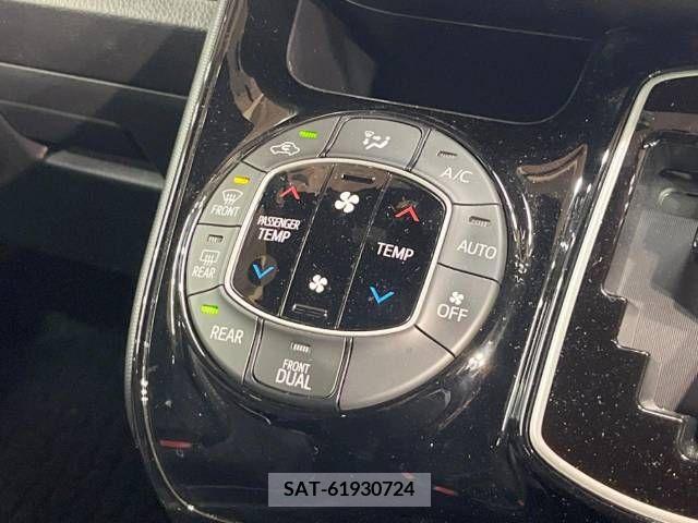 Toyota VOXY 2017-10 375167-6