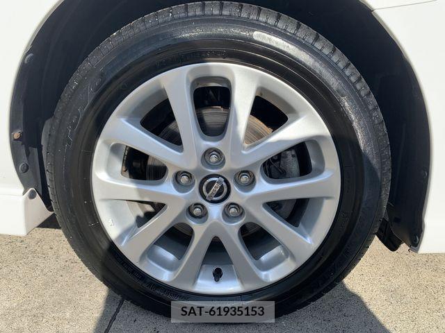 Nissan LAFESTA 2015-01 391634-18
