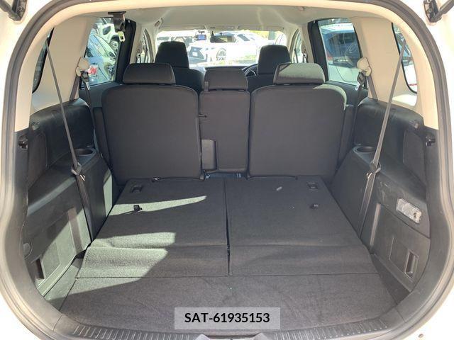 Nissan LAFESTA 2015-01 391634-8