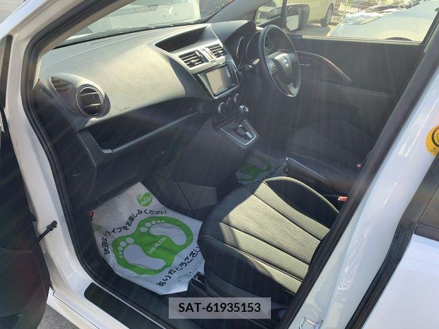 Nissan LAFESTA 2015-01 391634-3