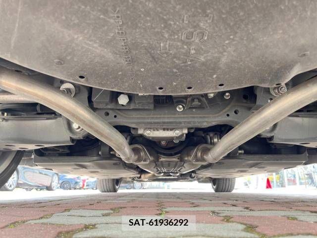 Lexus RC 2017-11 299995-19