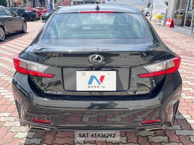 Lexus RC 2017-11 299995-15