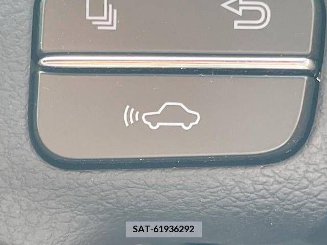 Lexus RC 2017-11 299995-2