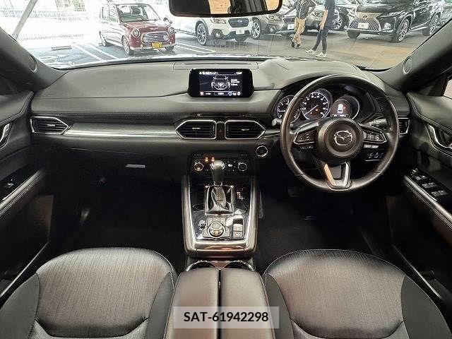 Mazda CX-8 2018-06 337745-1