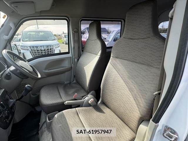 Suzuki EVERY 2019-09 297404-16