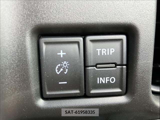 Suzuki HUSTLER 2023-12 361620-16