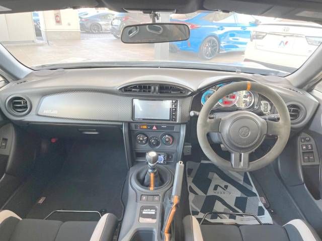 Toyota 86 2015-03 187358-1