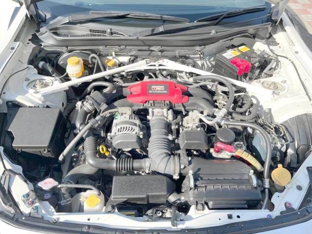 Toyota 86 2015-03 187358-18