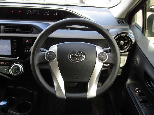 Toyota AQUA 2016-05 4133-14