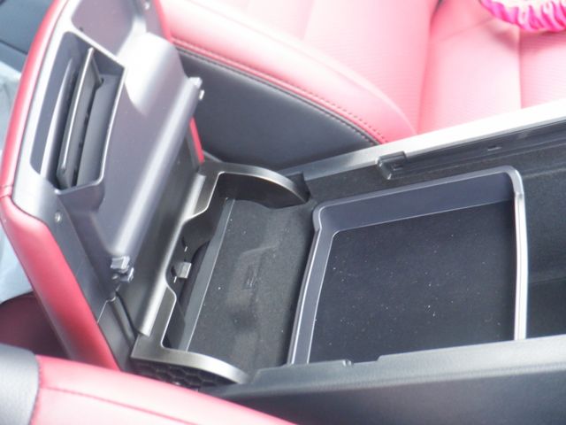 Lexus GS 2018-04 12385-29