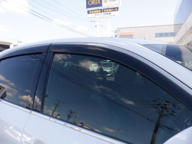 Lexus GS 2018-04 12385-17