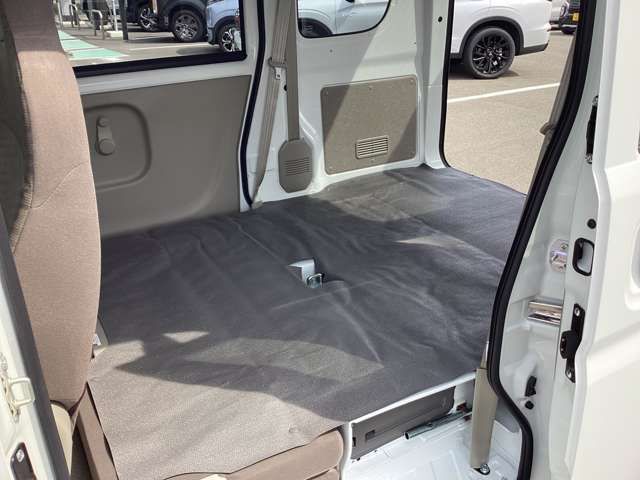 Mitsubishi MINICAB VAN 2022-12 2830-11