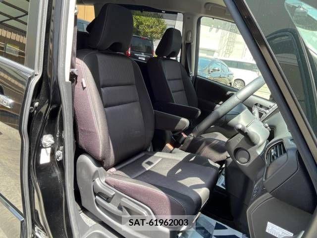 Nissan SERENA 2018-09 285288-9