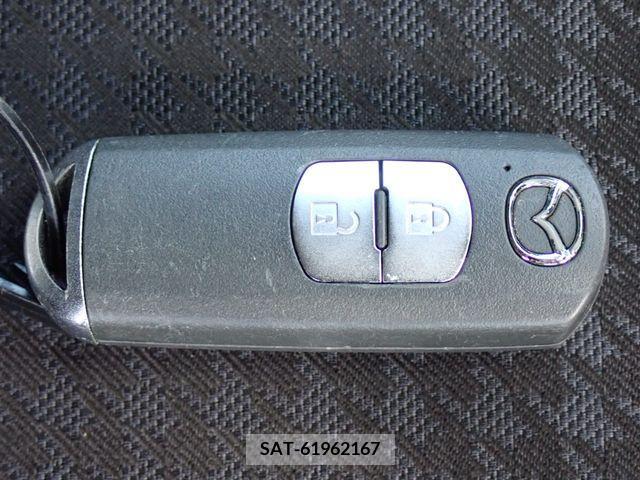 Mazda DEMIO 2017-05 359377-20