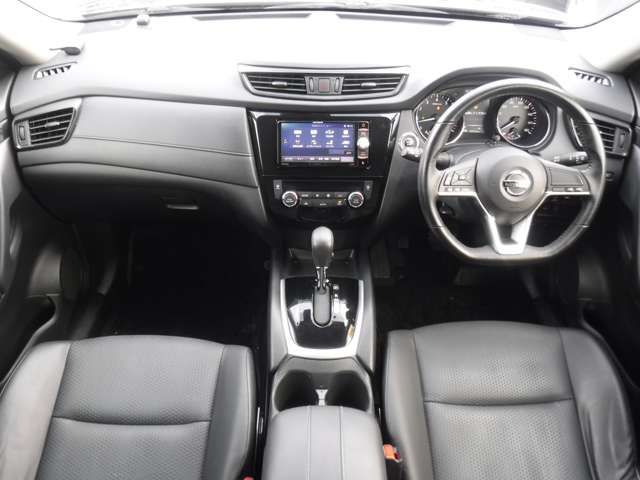 Nissan X-TRAIL 2018-01 4248-2