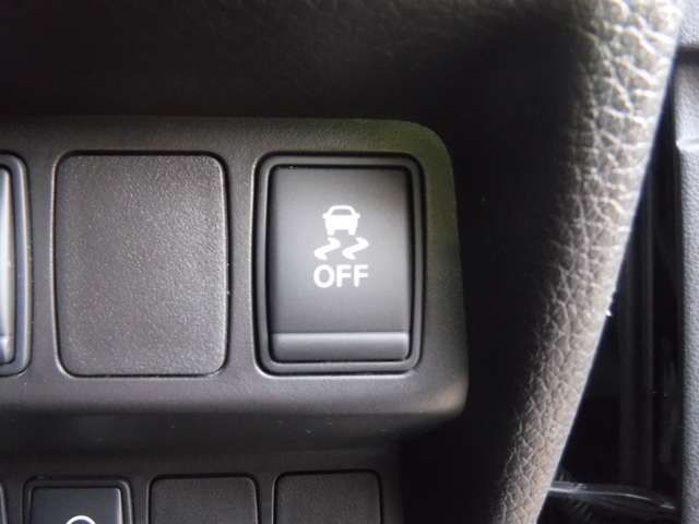 Nissan X-TRAIL 2018-01 4248-11