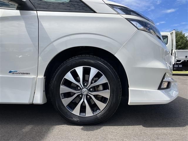 Nissan SERENA 2016-08 17452-4