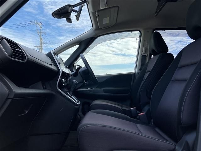Nissan SERENA 2016-08 17452-20