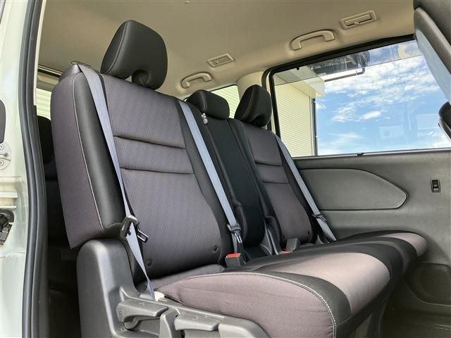 Nissan SERENA 2016-08 17452-23