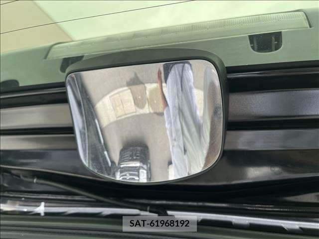Honda N BOX CUSTOM 2019-03 279318-12