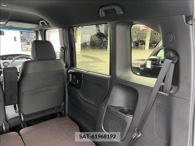 Honda N BOX CUSTOM 2019-03 279318-11