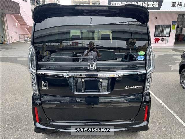 Honda N BOX CUSTOM 2019-03 279318-3