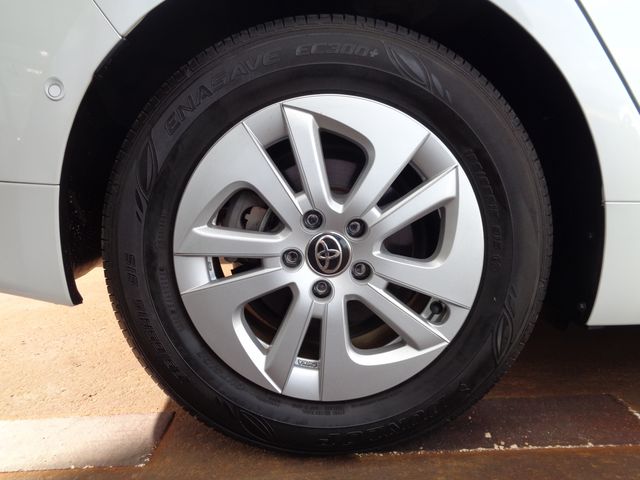 Toyota PRIUS 2018-09 11377-25