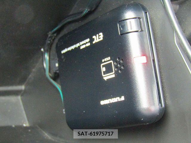 Suzuki SOLIO 2018-03 368375-22