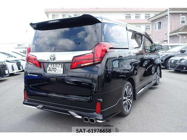 Toyota ALPHARD 2022-11 388989-6