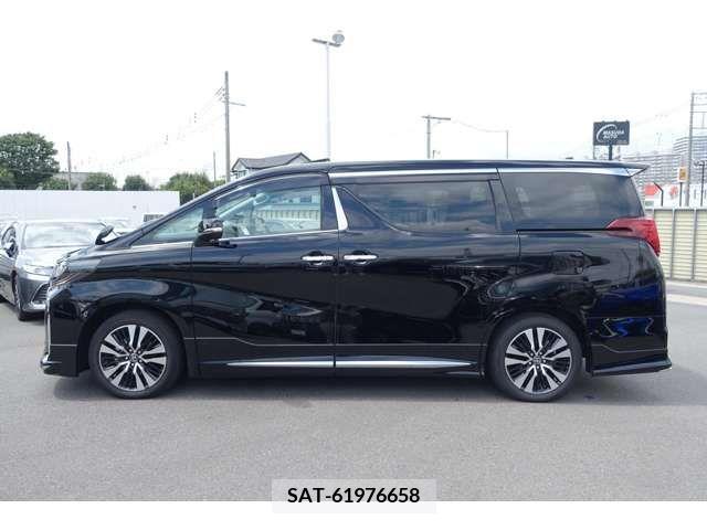 Toyota ALPHARD 2022-11 388989-3