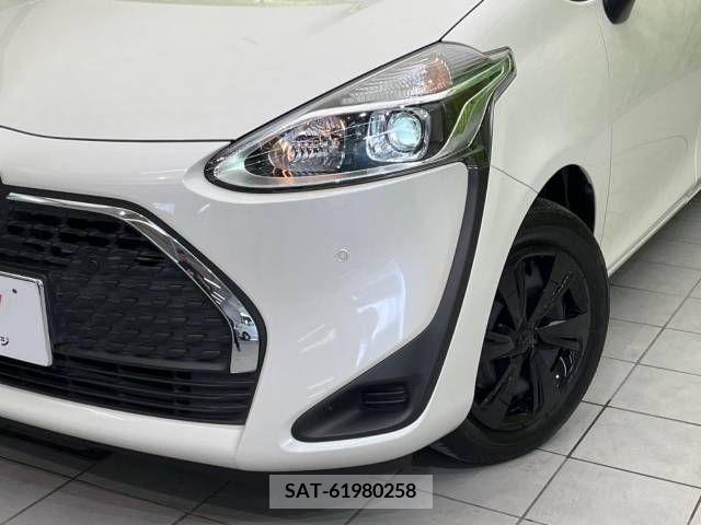 Toyota SIENTA 2022-04 336994-13