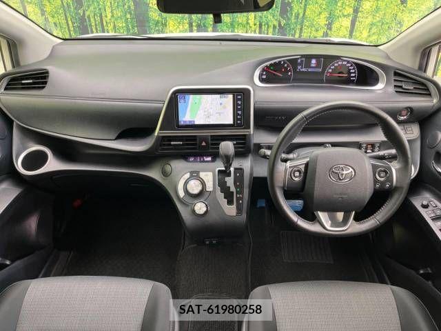 Toyota SIENTA 2022-04 336994-1