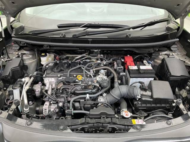 Toyota YARIS CROSS 2023-03 186840-18