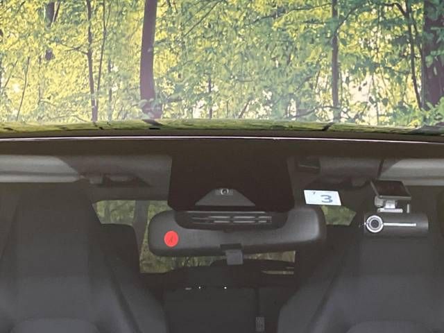 Toyota YARIS CROSS 2023-03 186840-2