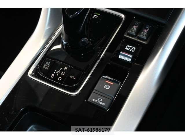 Mitsubishi ECLIPSE CROSS 2022-11 209464-11