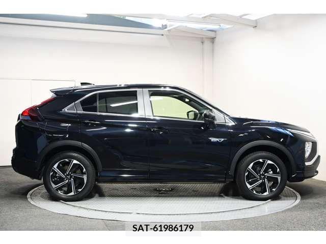 Mitsubishi ECLIPSE CROSS 2022-11 209464-1
