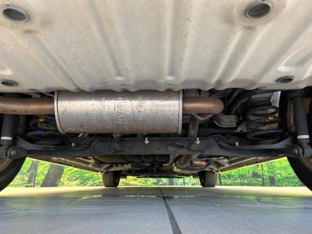 Nissan SERENA 2015-01 18329-18