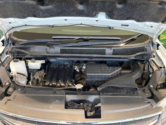 Nissan SERENA 2015-01 18329-19