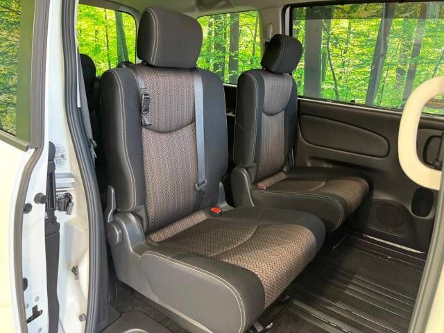 Nissan SERENA 2015-01 18329-8