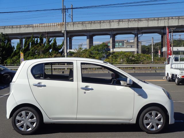 Daihatsu MIRA ES 2013-06 23602-7