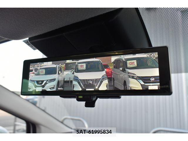 Nissan NOTE 2021-09 302479-7