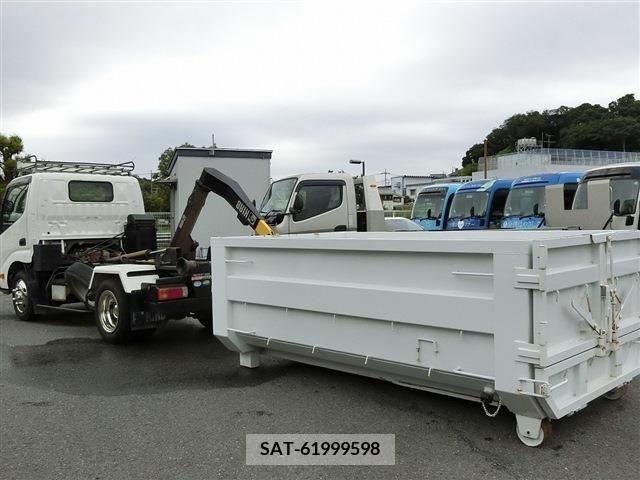 Hino DUTRO 2014-10 320390-11