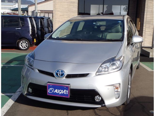 Toyota PRIUS 2013-05 23265-0
