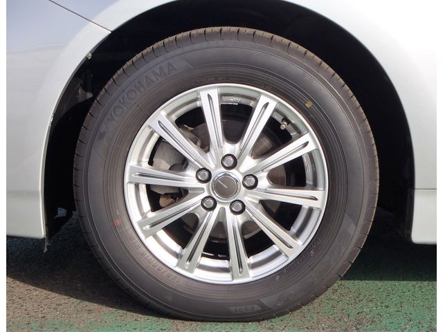 Toyota PRIUS 2013-05 23265-4