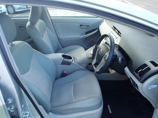 Toyota PRIUS 2013-05 23265-5