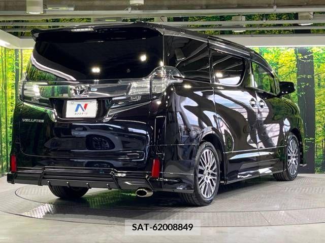 Toyota VELLFIRE 2015-03 369777-18