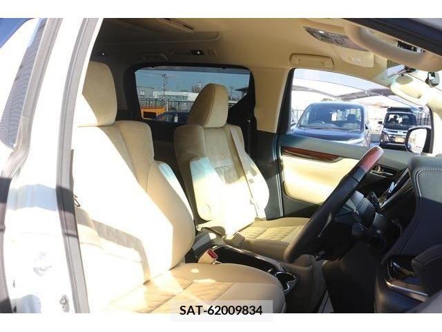 Toyota ALPHARD 2015-07 372299-12