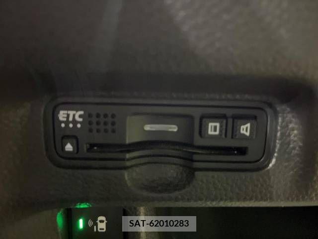 Honda N BOX CUSTOM 2018-07 208869-7