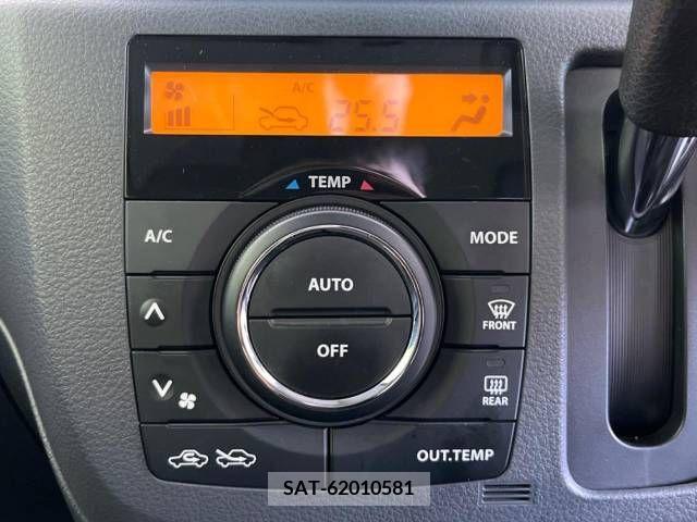 Suzuki SPACIA 2013-09 285783-5