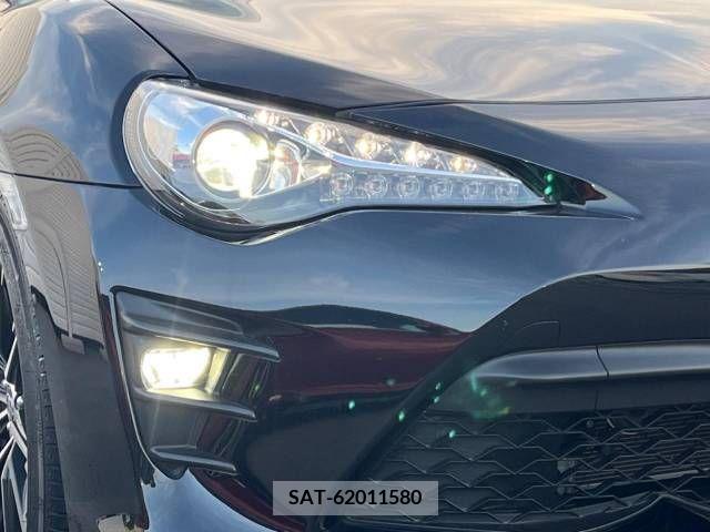 Toyota 86 2021-01 321209-12